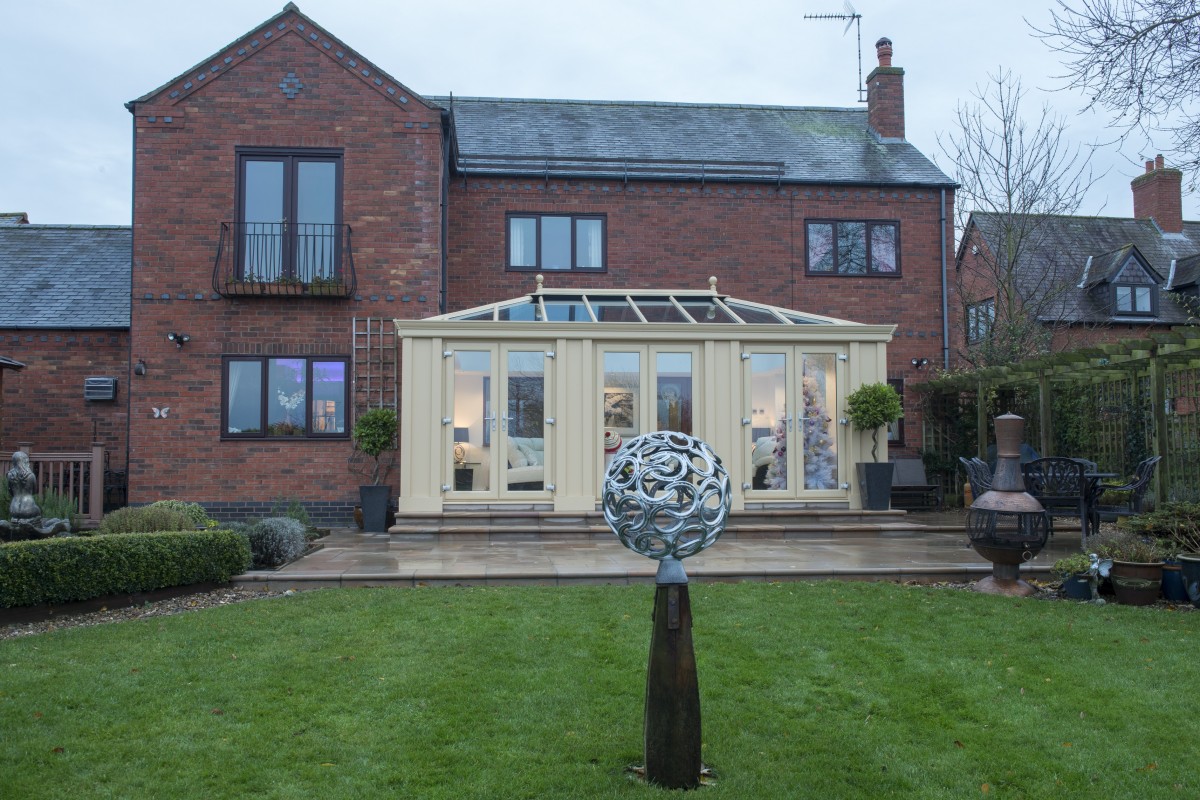 Modern Glass Consevatory Roofs